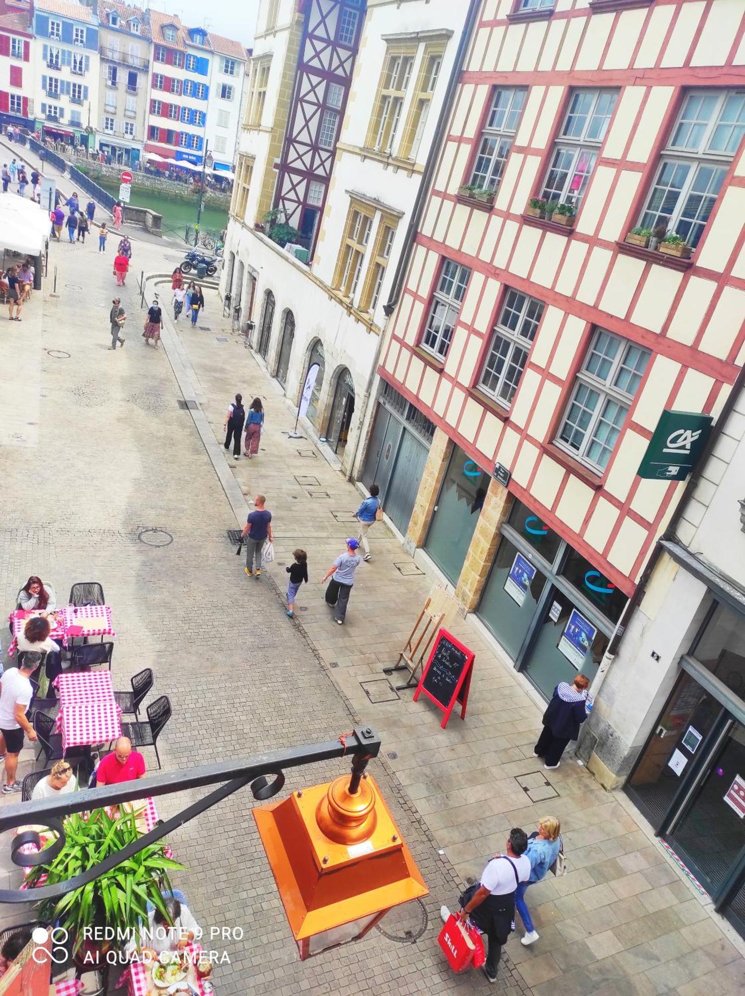 Carre Des Halles Centre Historique Apartment บาย็อนน์ ห้อง รูปภาพ